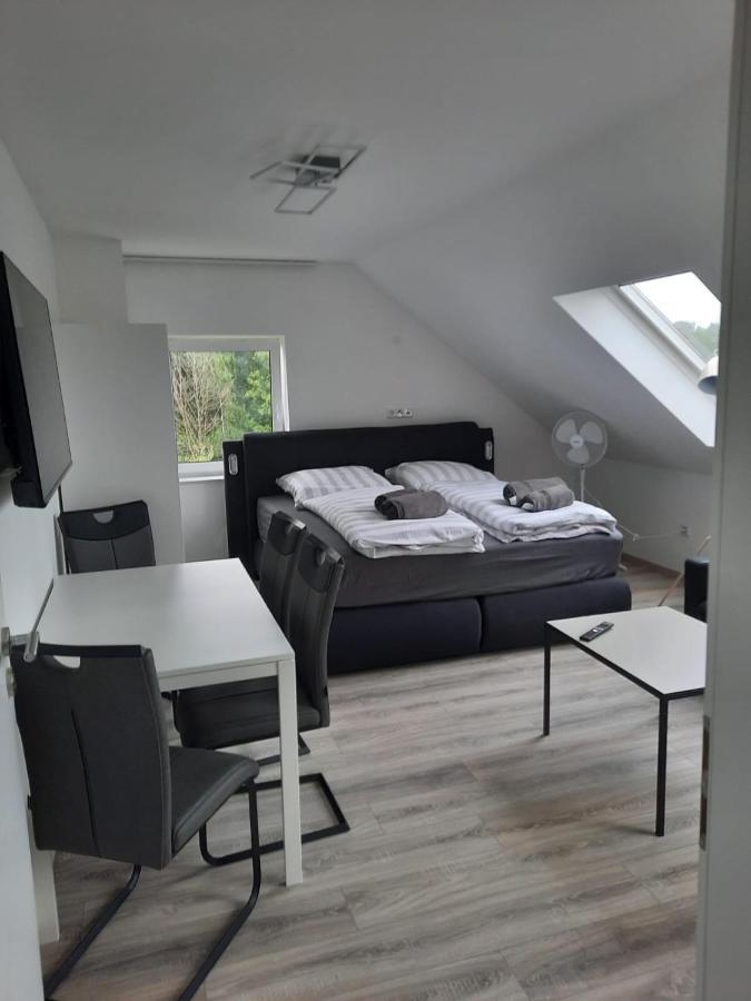 Ferienwohnung Apartment - Free Parking - Wifi - Kitchen Эссен Экстерьер фото