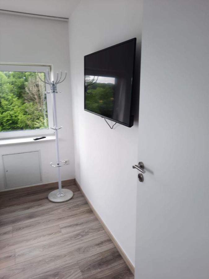 Ferienwohnung Apartment - Free Parking - Wifi - Kitchen Эссен Экстерьер фото